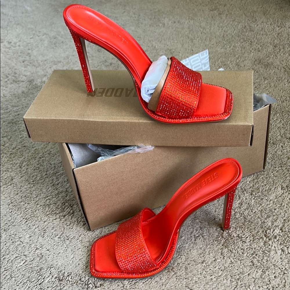 Steve Madden Women's Orange Stiletto Heels